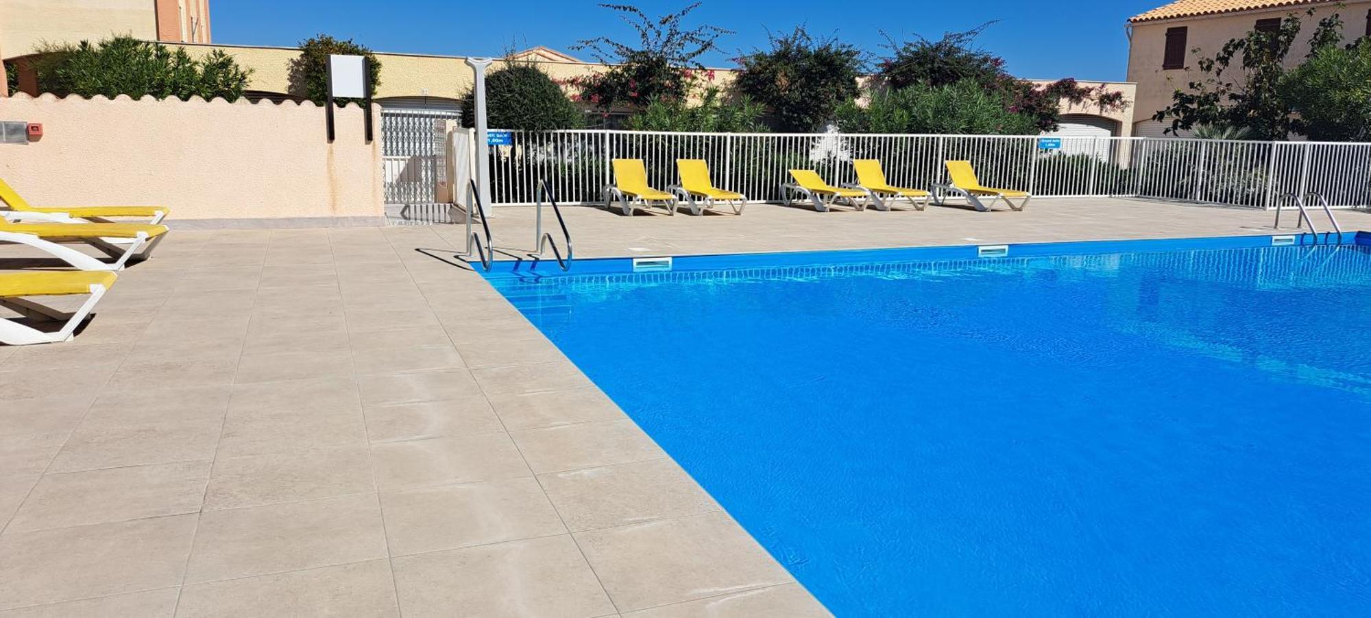 Au Village Coeur De Barcares Studio Vue Mer 3 Couchages Le Barcarès Zewnętrze zdjęcie